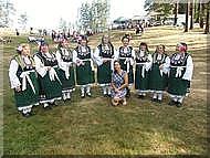 Традиции в Габровица - Фолклорна група От извора